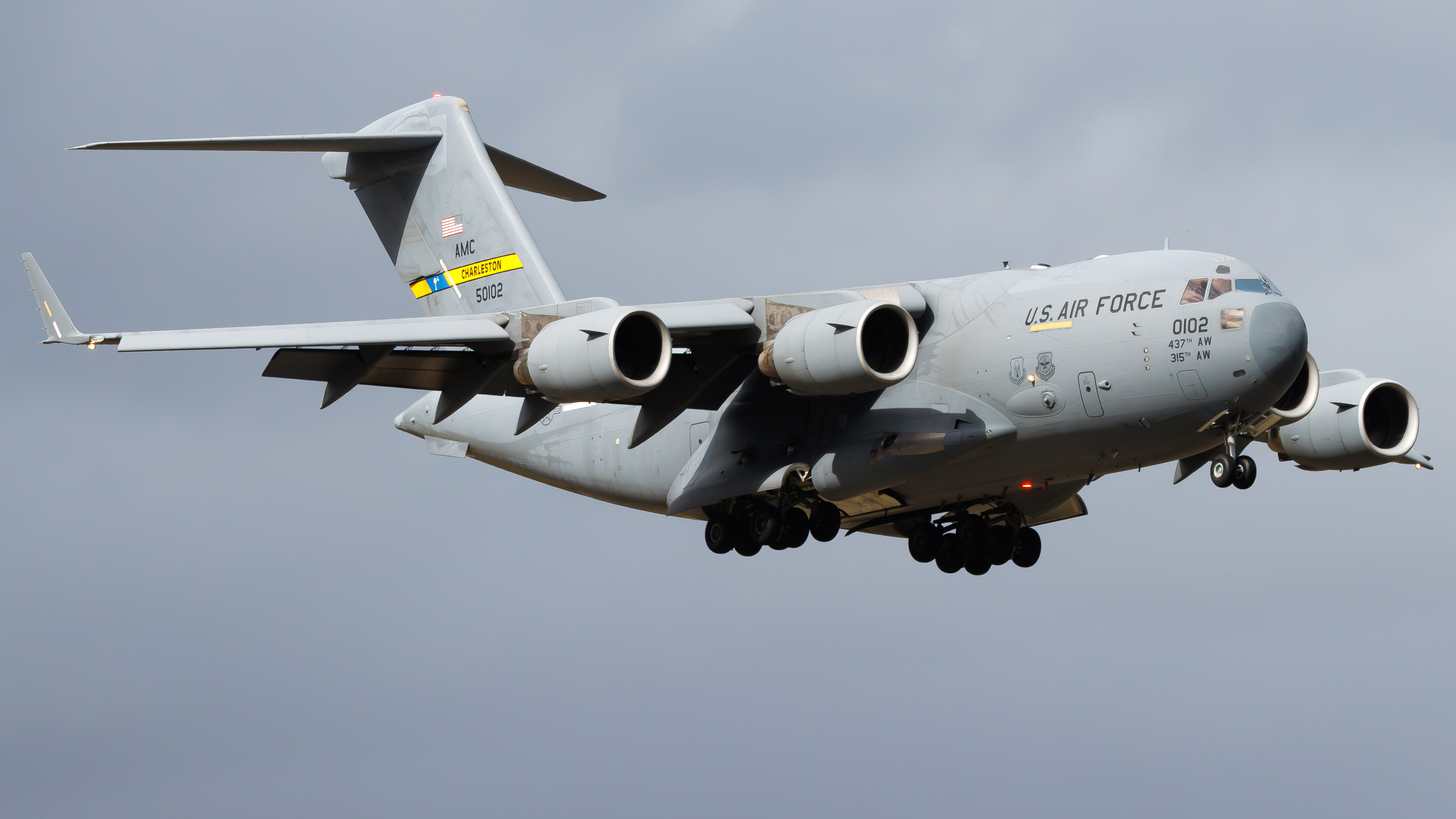 C-17 on approach